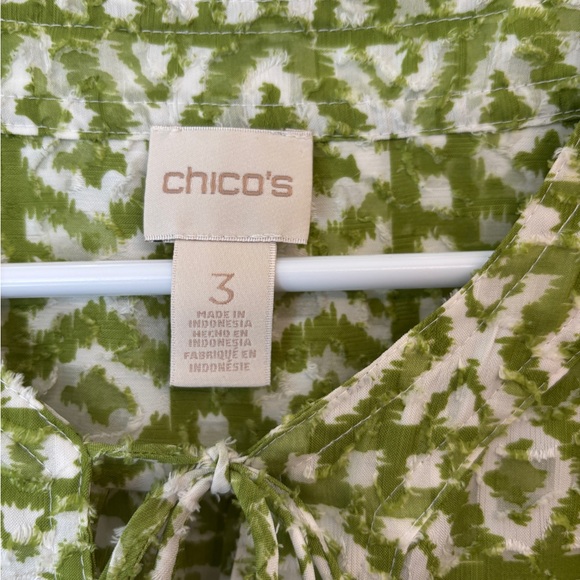 Chico's Green Leaf Patterned Blouse LS Tie-front Women’s 3 or Size 16/28 - Picture 3 of 5